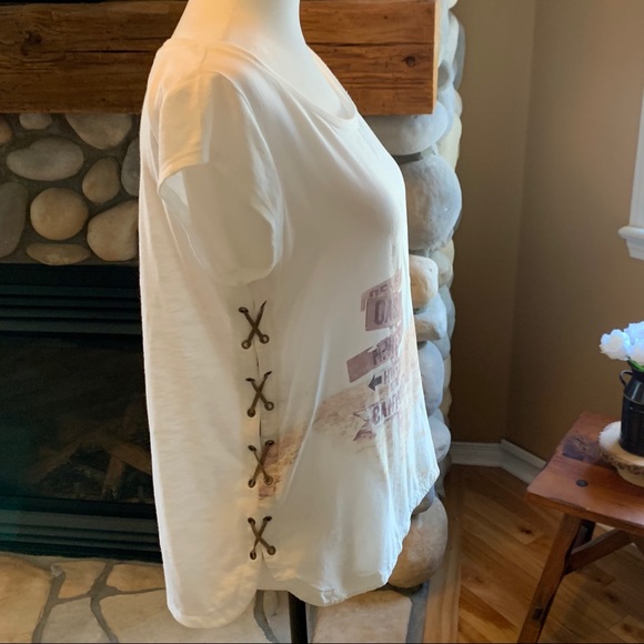 2/$15 Slouchy tee with leather look lacing. - Picture 10 of 11